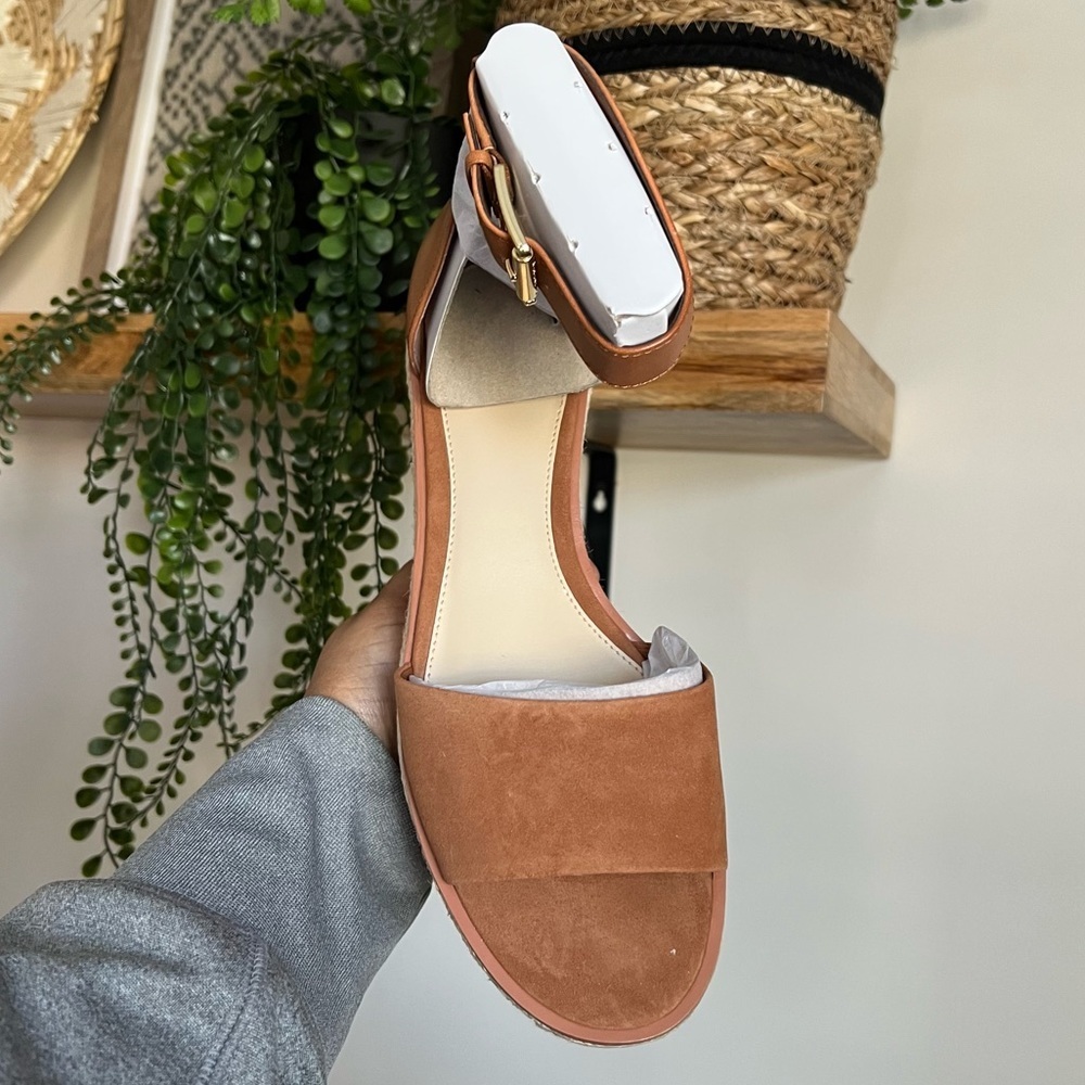 Vince Camuto Meestana Leather Platform Wedge Sandals - Picture 4 of 5